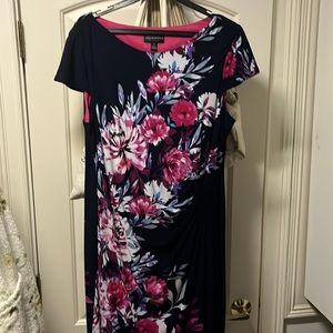 Connected apparel - floral - draped midsection- over knee - size 14